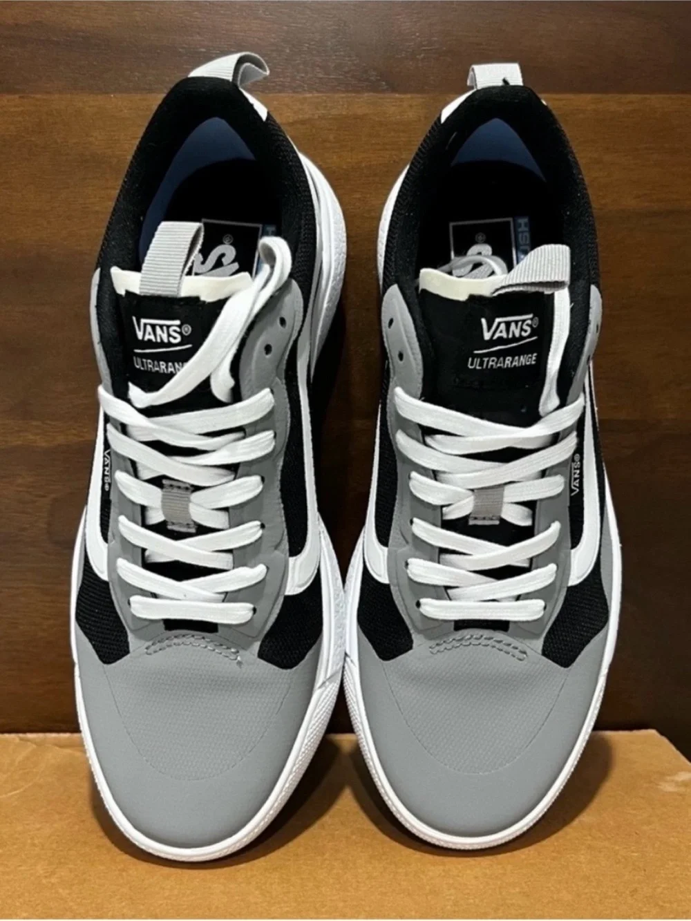 New Vans Ultrarange Exp Black, Gray & White Sneakers